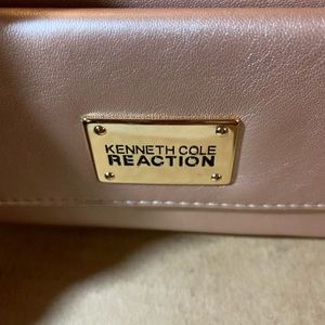 NEW Kenneth Cole Reaction wallet